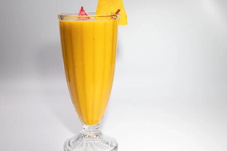 Смузи Манго-маракуйя