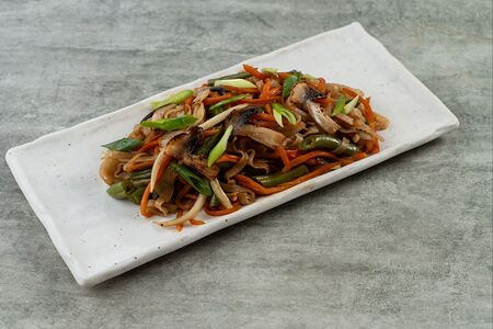 Удон с грибами