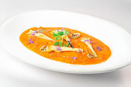 Карпаччо из лосося с артишоками