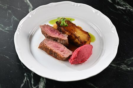 Утка с картофельным гратеном