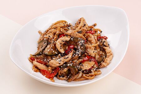 Вок лапша с цыпленком 