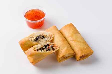 Спринг-ролл с курицей