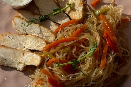 Фунчоза с курицей