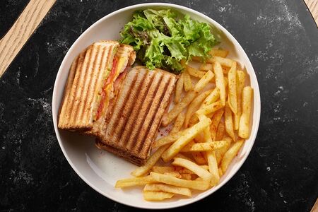 Сэндвич-клаб