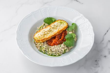 Икра из баклажанов с жареным домашним сыром и лечо из перцев