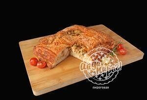 Пирог с курицей и ананасом мини