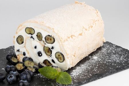 Фисташковый рулет