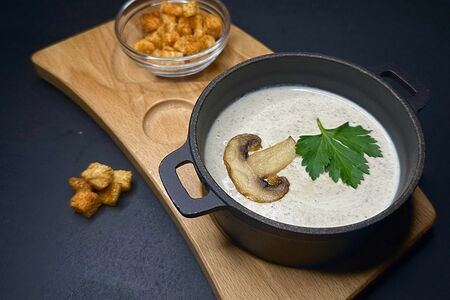 Суп-крем грибной Лебединая песня