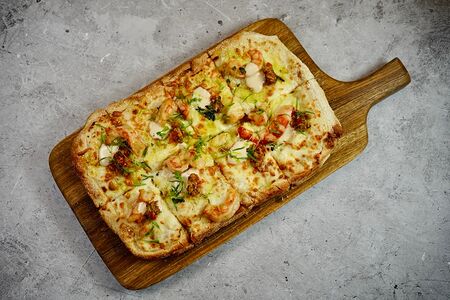 Пицца Креветка и сливочный соус