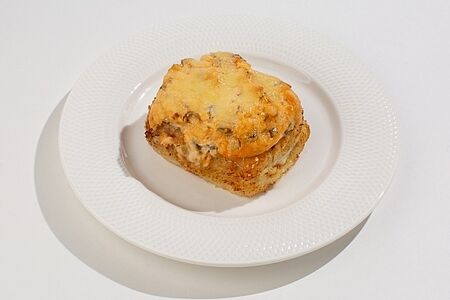 Рыба, запеченная в соусе тартар