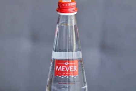 Вода негазированная Mever