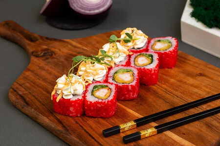 Острый ролл с шапкой