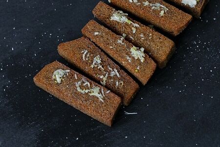 Гренки Чесночные