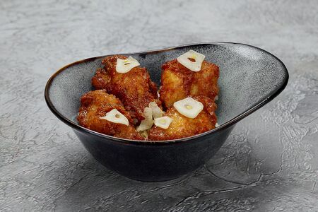 Крылья в медово-чесночном соусе