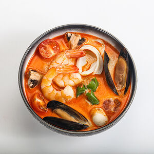 Том ям с морепродуктамии