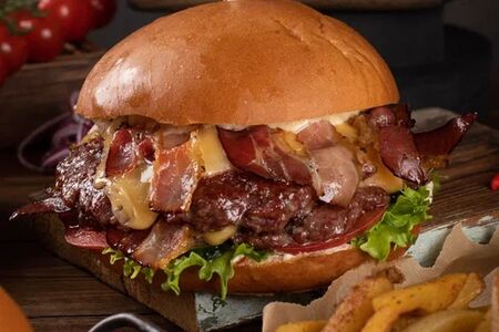 Бургер Опанак Плескавица