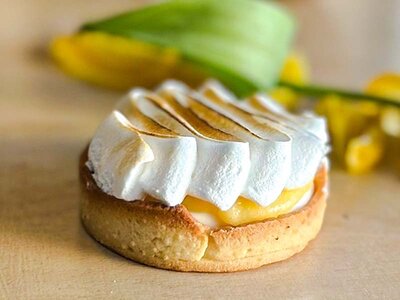 Тарт с лимонным курдом 