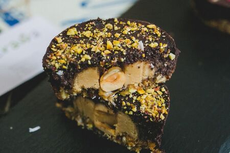 Лава кейк с арахисом