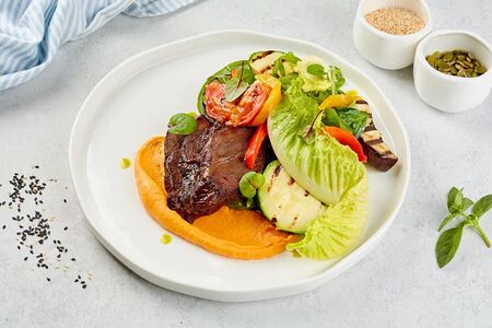 Тёплый салат