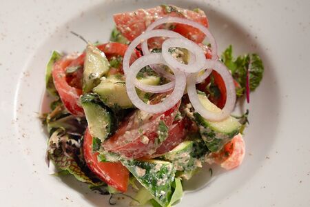 Овощной с ореховой заправкой