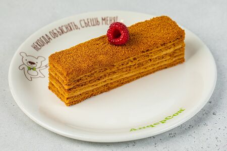 Классический медовый торт