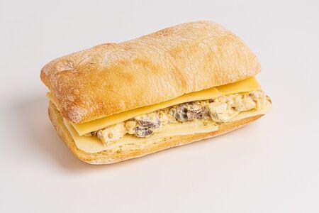 Гриль-сэндвич с курицей и грибами