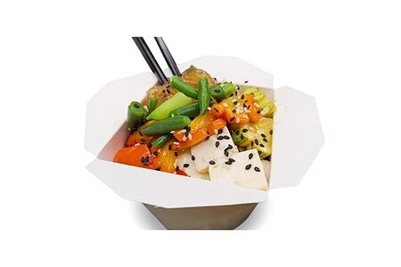 Харусаме, тофу и овощами в кисло-сладком соусе