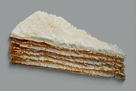Медовое пирожное со сметанным кремом