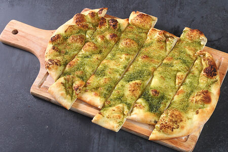 Фокачча Милано с песто