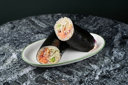 Суширрито лосось с авокадо