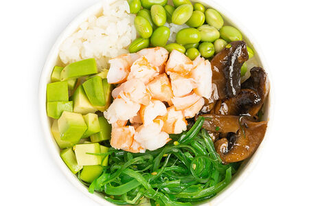 Поке с креветками и авокадо