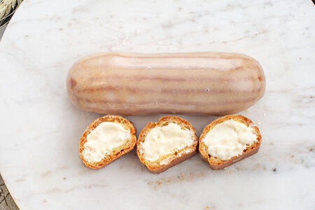 Эклер ванильный