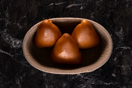 Пирожок с картофелем и луком