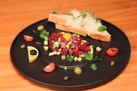 Тартар из тунца