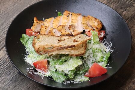 Цезарь с куриной грудкой