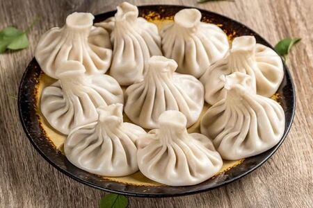 Хинкали с курицей и беконом 