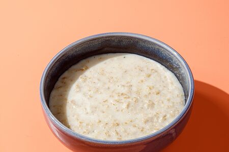 Овсяная каша на альтернативном молоке