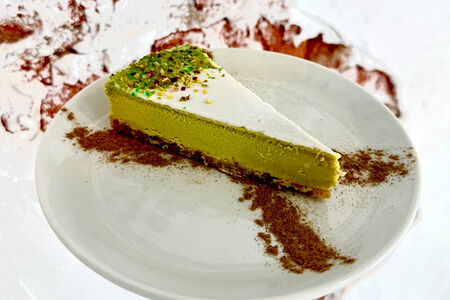 Чизкейк фисташковый