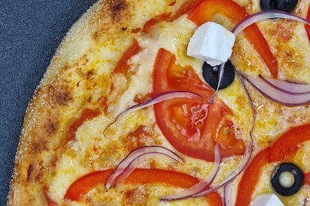 Пицца Греческая