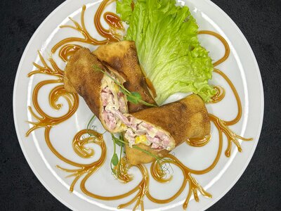 Блинчики с ветчиной и сыром