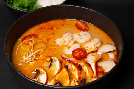 Том Ям с креветками