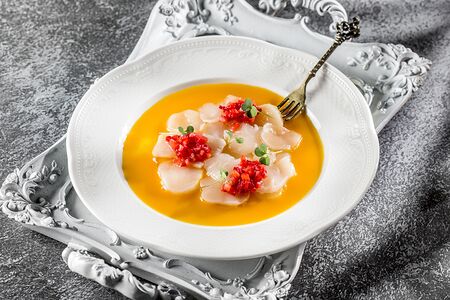 Крудо из гребешка