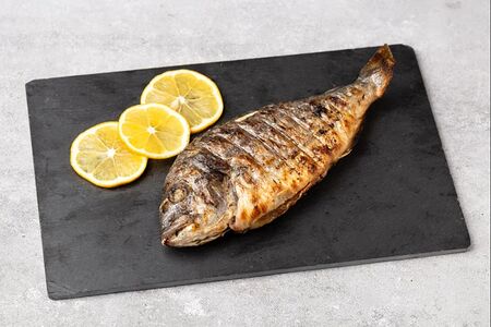 Шашлык из рыбы дорадо