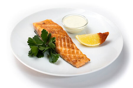 Лосось на гриле с рисом