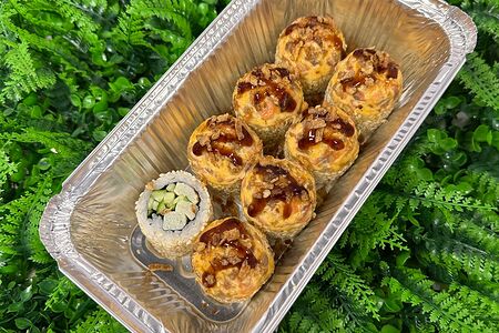 Запеченный кранч с лососем спайси