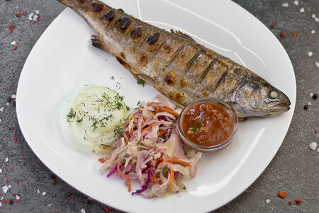 Рыба на углях