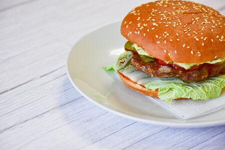 Бургер острый