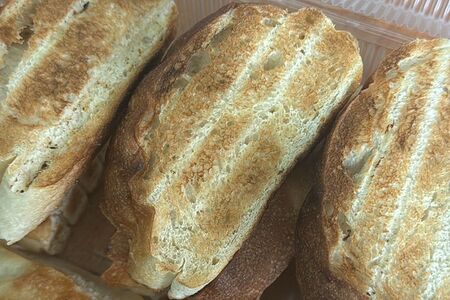 Хлеб хрустящий на гриле 