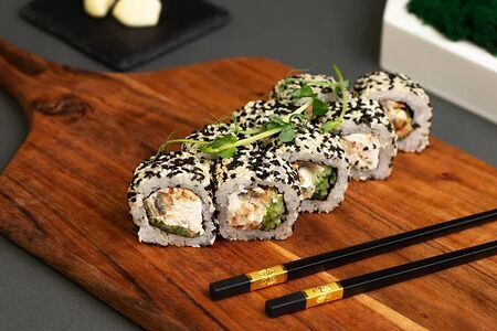 Угорь в кунжуте