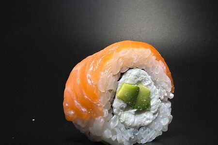 Ролл Филадельфия с авокадо